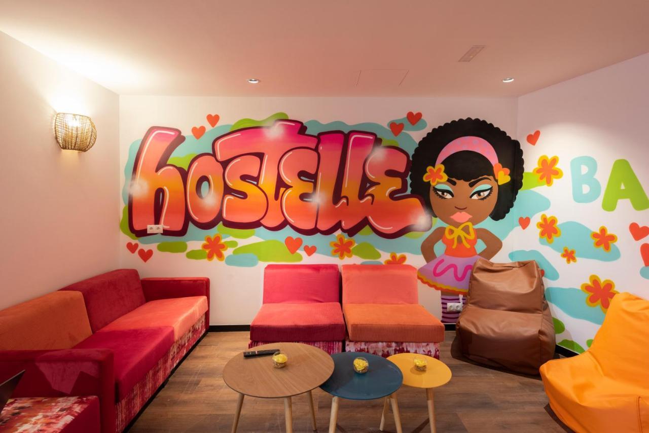 Hostelle - Women Only Hostel Barcelona — Foto 1